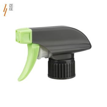 Black Trigger Sprayer